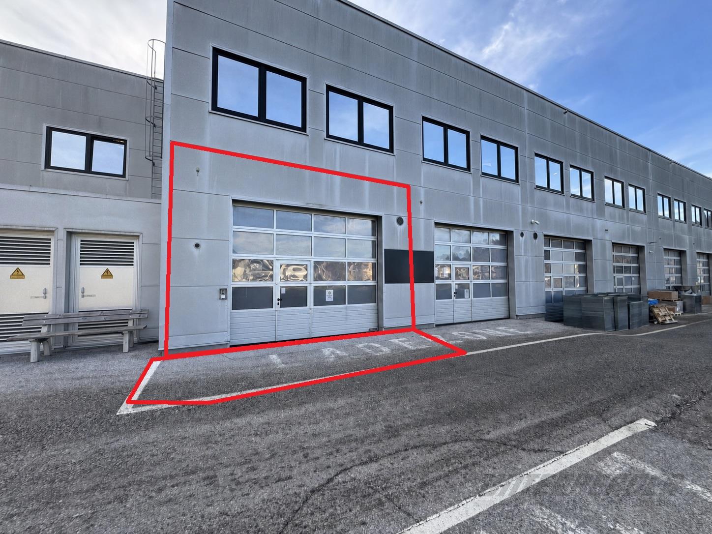 Lager sucht Mieter, ca. 92 m² zu vermieten
