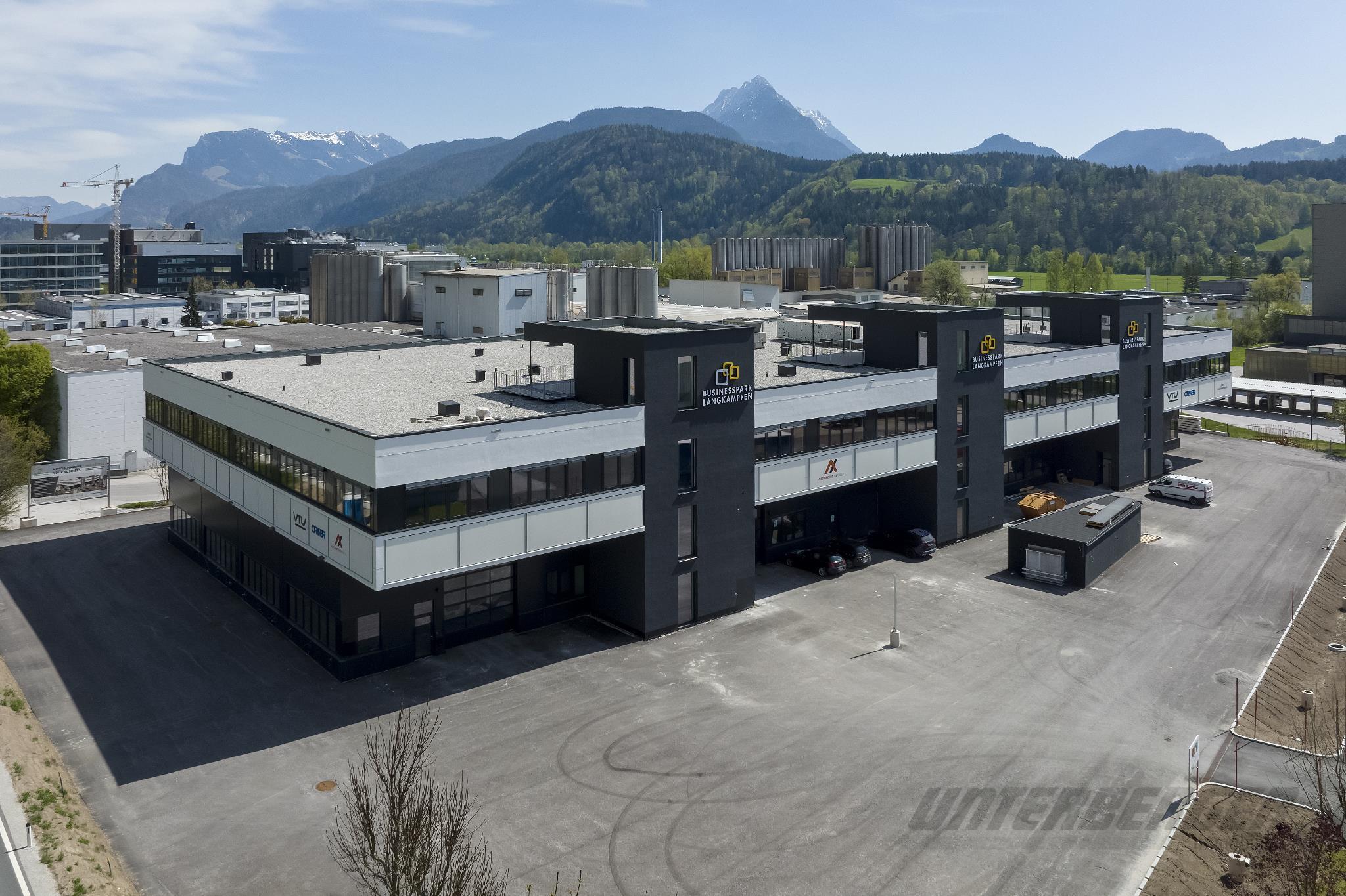 Büroflächen von 150 bis ca. 840 m²  im Businesspark Langkampfen zu vermieten