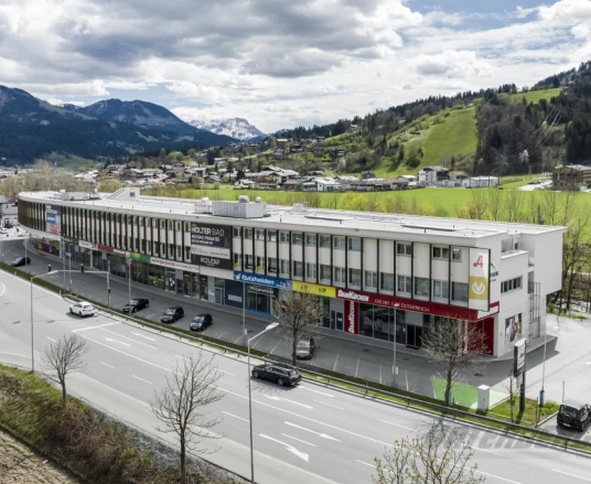 Attraktive Geschäftsfläche im Ausmaß von ca. 220 m² in St. Johann in Tirol zu vermieten